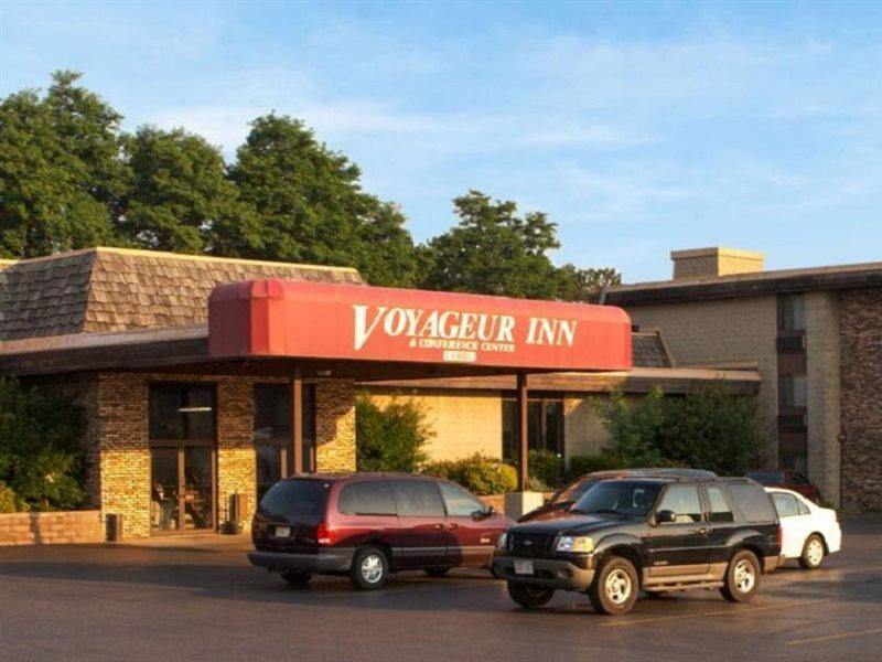 Voyageur Inn And Conference Center Reedsburg Zewnętrze zdjęcie